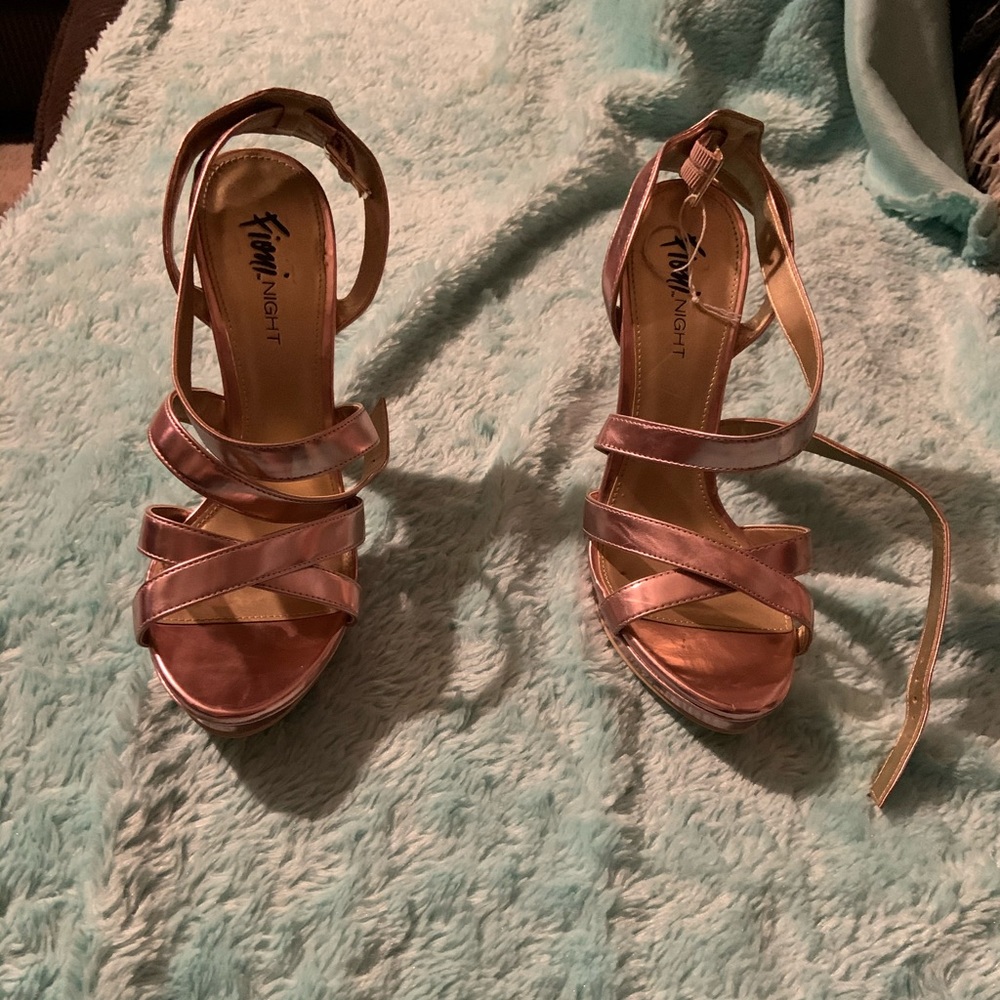 Women’s shoes